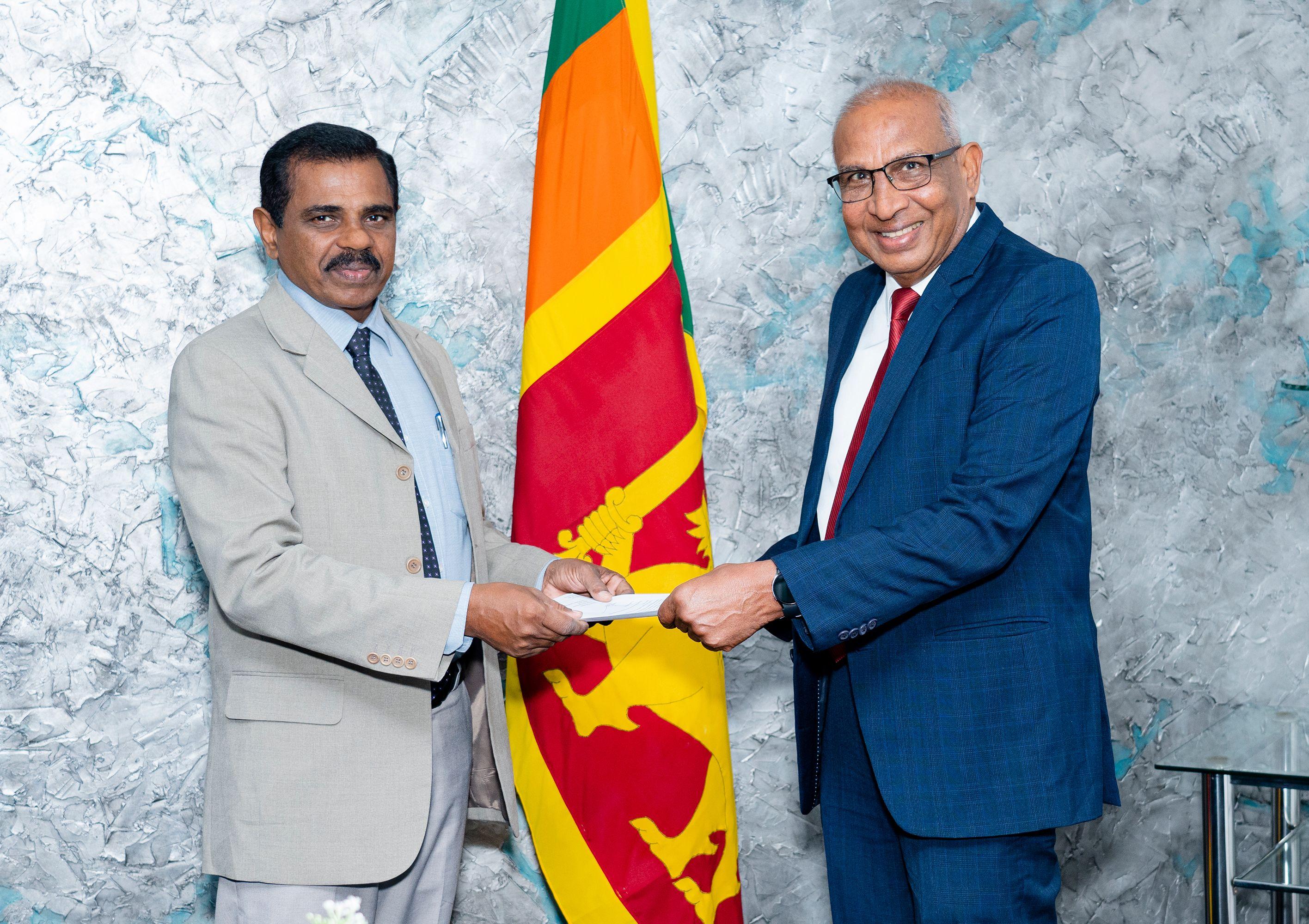 Dr.Gunathilake Tantirigama assumes duties as the new Chairman of NIBM